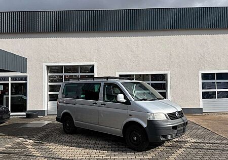 VW T5 Transporter Volkswagen Bus California Beach