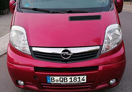 Opel Vivaro tour L1H1