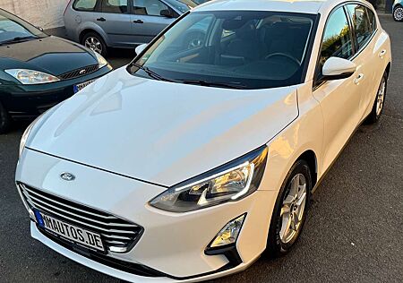 Ford Focus Cool WERKSTATTGEPRÜFT TÜV NEU