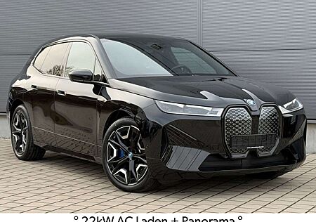 BMW iX 50 xDrive*Laser*DrivAssPro*360°*Pano*AHK*H/K