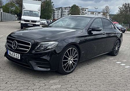 Mercedes-Benz E 220 E220d 9G-TRONIC AMG Line, 360, VOLLEDER, KEYLESS