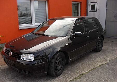 VW Golf Volkswagen 1.6 FSI