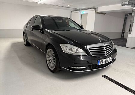 Mercedes-Benz S 350 BlueTec (221.026)