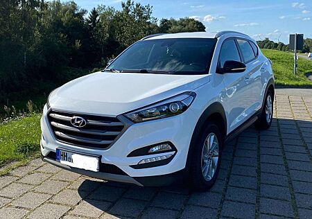 Hyundai Tucson blue 1.6 GDi 2WD Passion