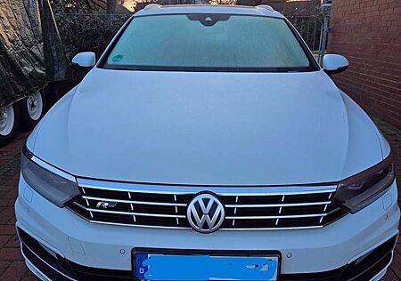 VW Passat Variant Volkswagen 2.0 TDI SCR 4Motion DSG (BMT) Highline