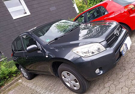 Toyota RAV 4 2.2 D-CAT 4x4 Executive