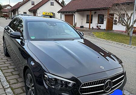 Mercedes-Benz E 220 E-Klasse Diesel d 4Matic 9G-TRONIC Avantgarde