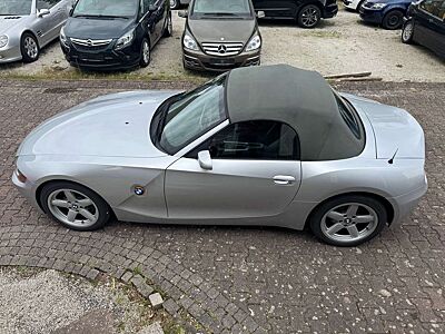 BMW Z4 3.0i Unfallfrei TÜV NEU