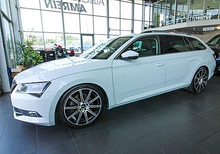 Skoda Superb Combi Style 2.0 TDI Business/ACC/AHK/DAB+