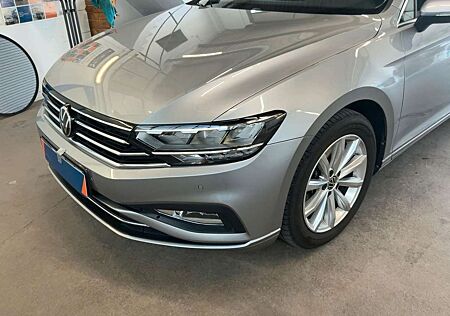 VW Passat Volkswagen Business Navi AHK LED