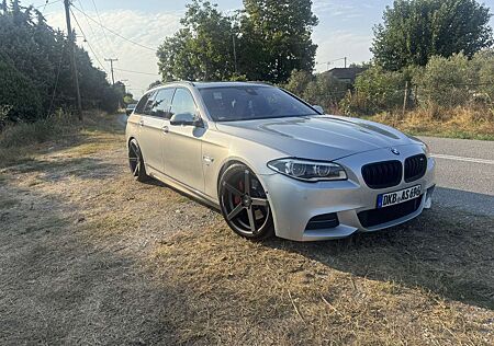 BMW 530d 530 Touring M Paket Standheizung Pano Ahk H&K