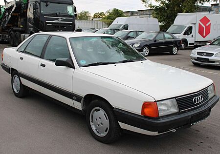 Audi 100 Audi 100 2.3 E Business