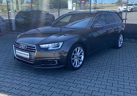 Audi A4 Avant 2.0 TDI quattro S line Sport / PLus / AHK /S