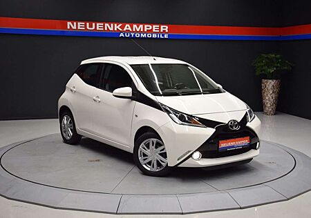 Toyota Others Aygo AYGO x-play Team Kamera Navi