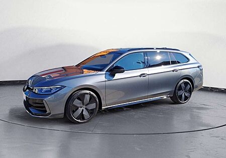 Volkswagen Passat Variant Passat R-Line 2,0 l TDI SCR 4MOTION 7-Gang-Doppe