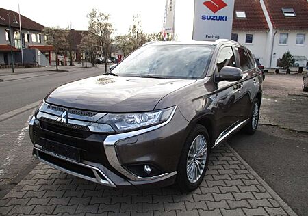 Mitsubishi Outlander Plug-in Hyb. BASIS Spirit-Pak. 4WD AHK