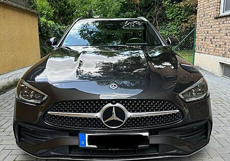 Mercedes-Benz C 200 T 9G-TRONIC AMG Line