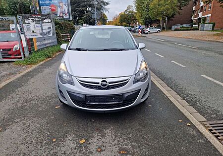 Opel Corsa D Active NAVI;KLIMA;TÜV NEU
