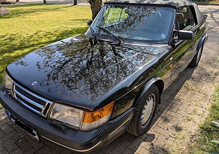 Saab 900 i 16 Cabrio