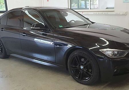 BMW 318 M