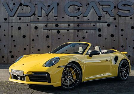 Porsche 992 Turbo S Cabrio *CARBON*INNO*LIFT*PDLS+*VOLL*