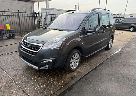 Peugeot Partner Tepee Outdoor,Navi,Kamera Euro6