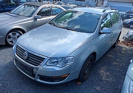 VW Passat Variant Volkswagen Trendline TDI BlueMotion