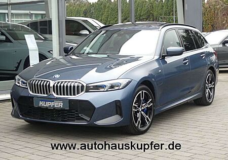 BMW 330 e Tour M Sport AHK°Ad.LED°Pano°HUP+Harm.Kard