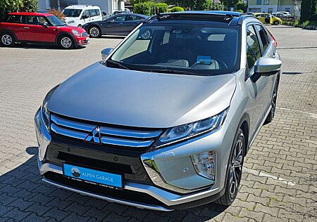 Mitsubishi Eclipse Cross 1.5*T-MIVEC*Aut.*4WD*Top*Mega-Voll*LED*HUD*DAB*ACC