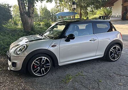 Mini John Cooper Works Aut.