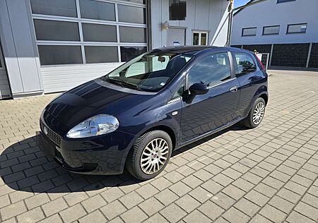 Fiat Grande Punto 3-Türer 1.2 8V Active