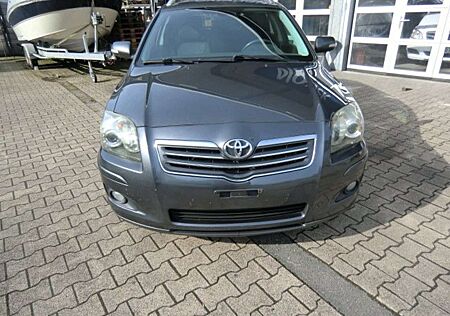 Toyota Avensis 2.2 D-CAT Combi Executive -Tüv 06/2026