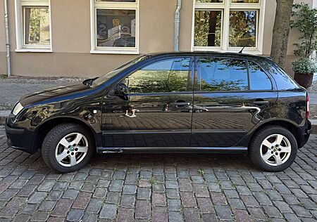 Skoda Fabia Fließheck 1.4 16V Ambiente
