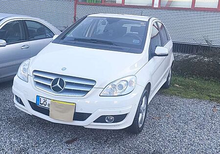 Mercedes-Benz B 200 (245.233)
