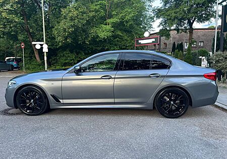BMW 530 i M Sport TOP ZUSTAND/SCHECKHEFT/STANDHEIZUNG