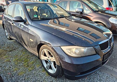BMW 318i 318 Baureihe 3 Lim. Leder