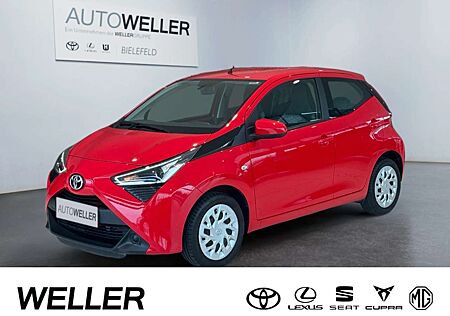 Toyota Aygo x-play *Brems-Assistent*Bluetooth*Klima*