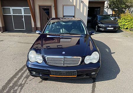 Mercedes-Benz C 180 CLASSIC HU/AU 04/26