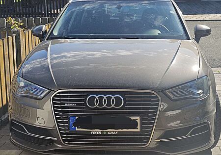 Audi A3 1.4 TFSI Sportback e-tron S line Sportpaket