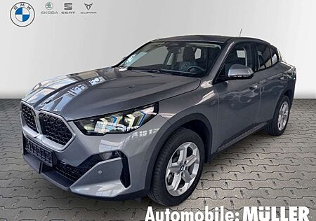 BMW X2 20i Park-Assistent Navi Digitales Cockpit LED El.