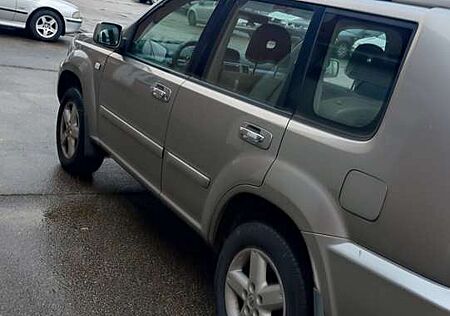 Nissan X-Trail 2.5 4x4 Sport