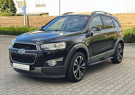 Chevrolet Captiva 2.2 D LTZ 4WD 7-Sitzer Automatik Leder
