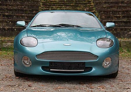 Aston Martin DB7 Vantage Coupe