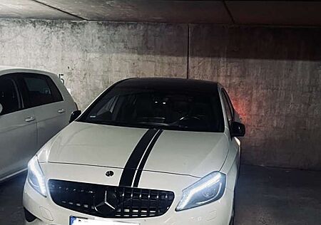 Mercedes-Benz A 180 A Klasse W176 Sport Paket TÜV Neu