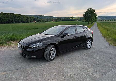 Volvo V40 You! sehr sauber, TÜV neu, GARANTIE