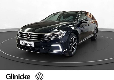 VW Passat Variant Volkswagen GTE AHK Matrix LM 18" Navi RFK AC