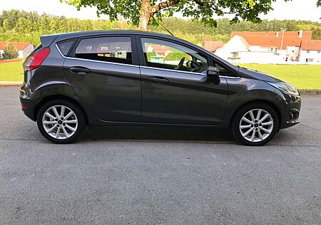 Ford Fiesta 1.5 TDCi Titanium Euro 6 Navi. Tempomat