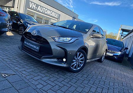 Toyota Yaris 1.5*APPLE&ANDROID+Head-up*Klimaaut+R.KAMERA+Sitzhz
