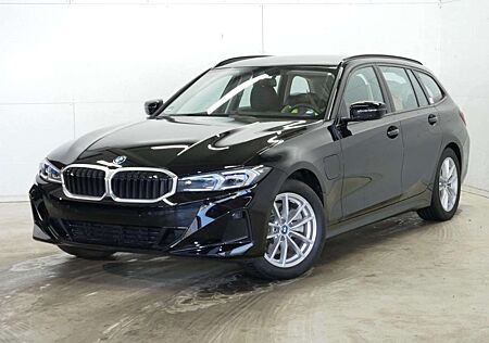 BMW 330e 330 Touring M Shadow HeadUp el.Sitze Sound Kam