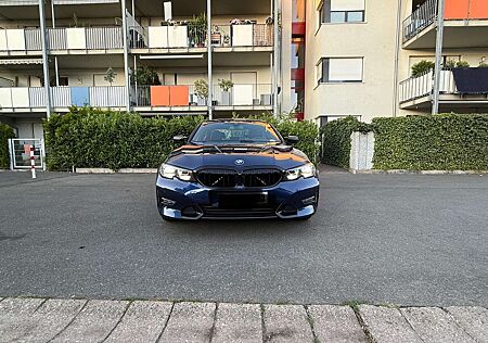 BMW 320 i Sport Line